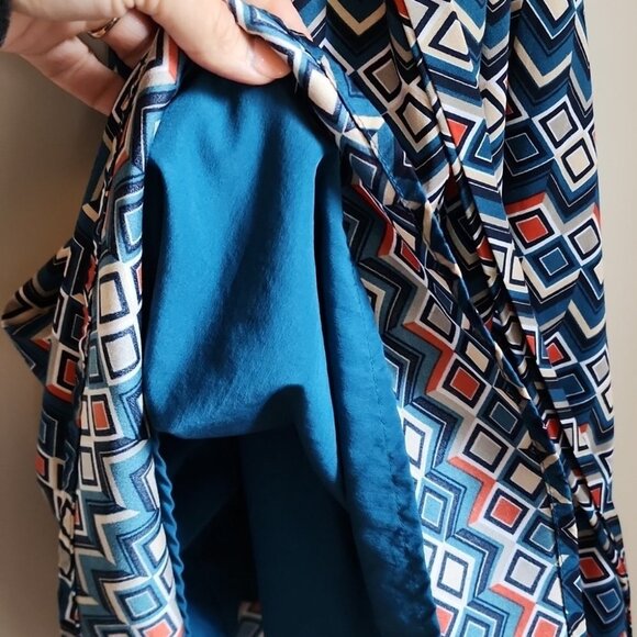 Banana Republic Tie Waist Midi Dress – Size 8P | Lined Boho Geometric Print - Picture 5 of 5